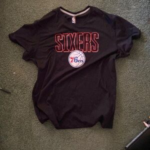 Sixers tshirt